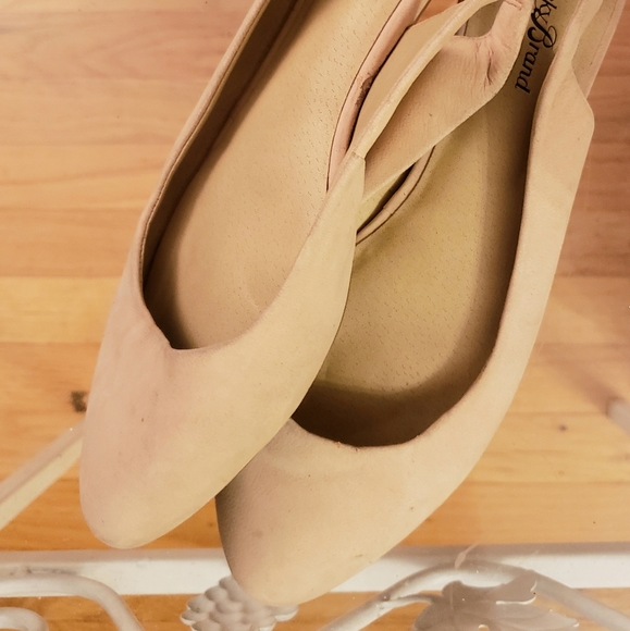 Lucky Brand light pink flats - Picture 4 of 4